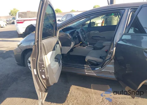 2013 Honda Civic Lx z USA, uszkodzony, nr VIN 2HGFB2F57DH519567